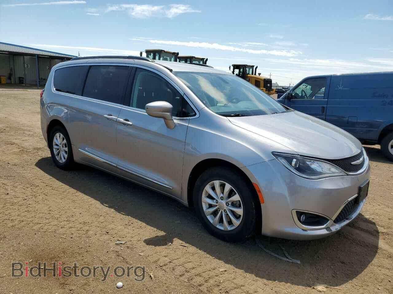 2017 CHRYSLER PACIFICA - VIN: 2C4RC1BG0HR523972 - Фото 4