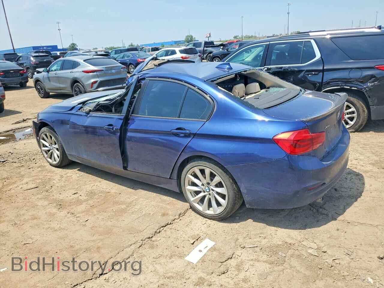 2018 BMW 3 SERIES - VIN: WBA8A3C53JA488331 - Photo 2
