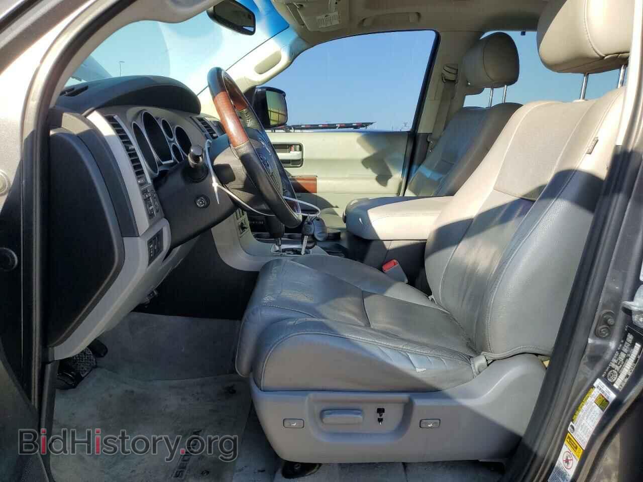 2011 TOYOTA SEQUOIA - VIN: 5TDDY5G12BS047925 - Фото 7