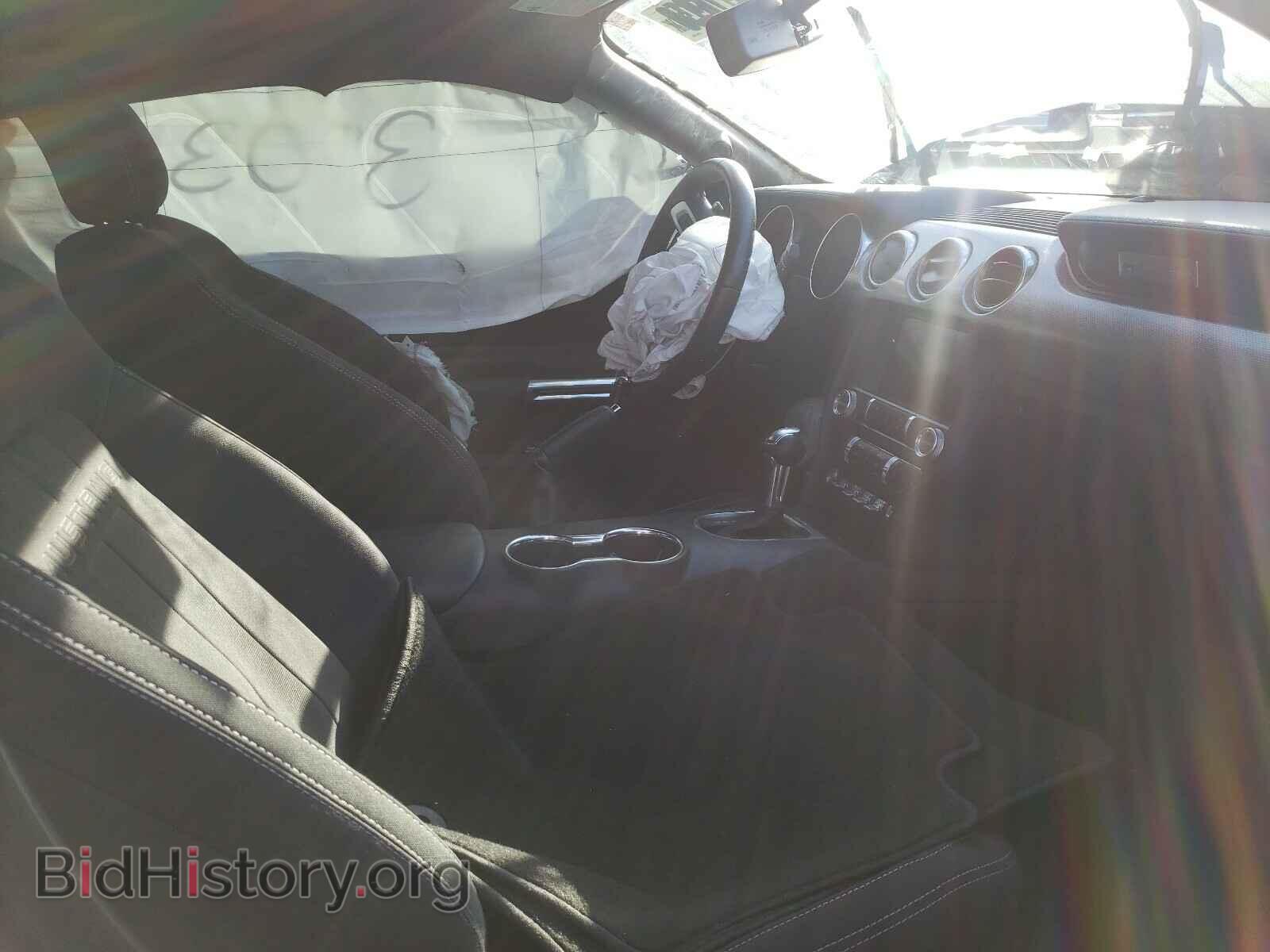 2019 FORD MUSTANG - VIN: 1FA6P8TH2K5197044 - Фото 5