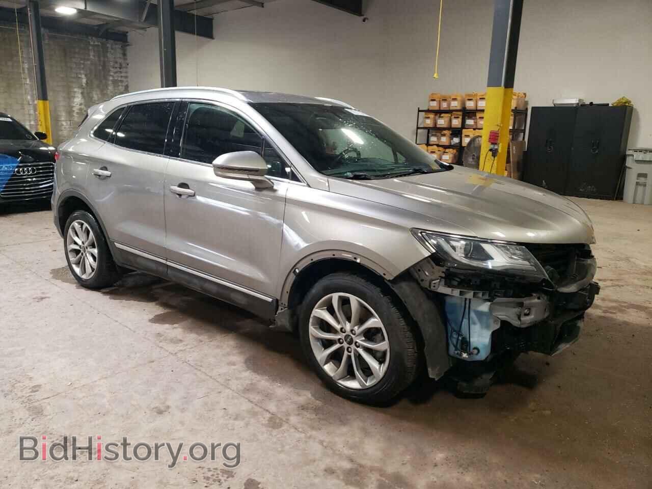 2017 LINCOLN MKC - VIN: 5LMCJ2D97HUL30827 - Photo 4