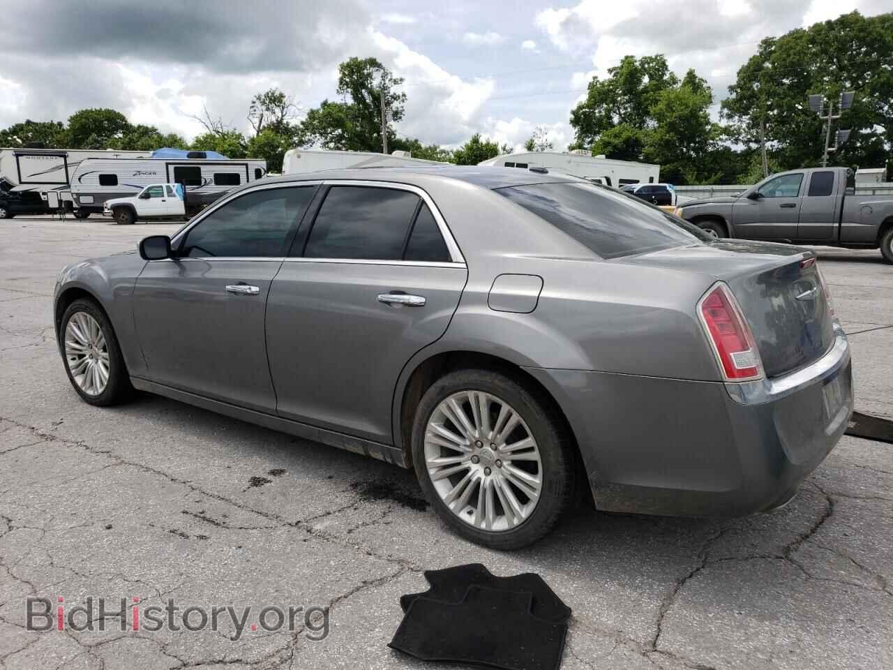 2011 CHRYSLER 300 - VIN: 2C3CA5CG9BH564152 - Фото 2