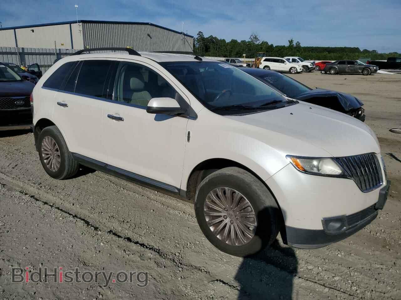 2013 LINCOLN MKX - VIN: 2LMDJ6JK3DBL22704 - Photo 4