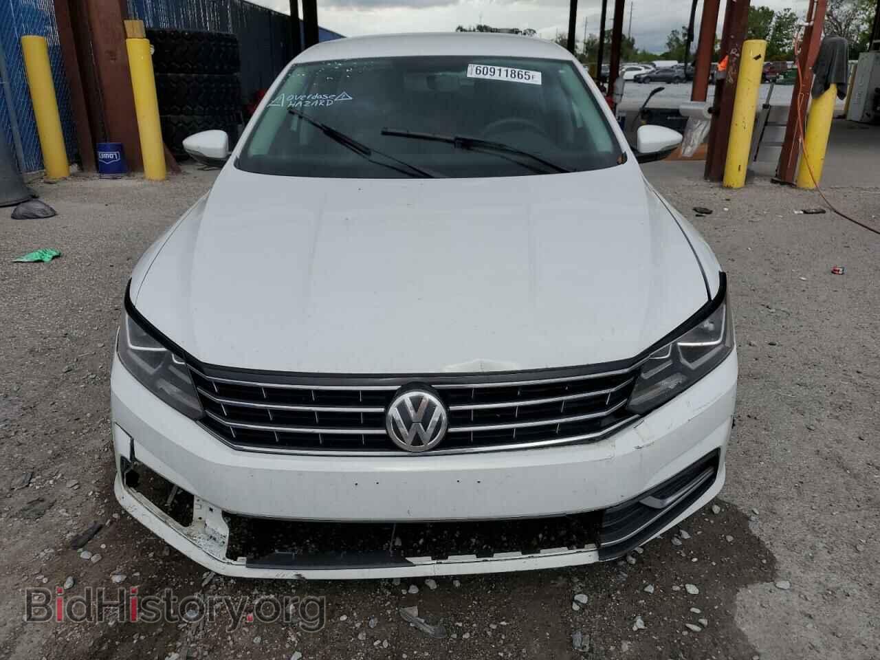 2017 VOLKSWAGEN PASSAT - VIN: 1VWAT7A35HC077533 - Фото 5
