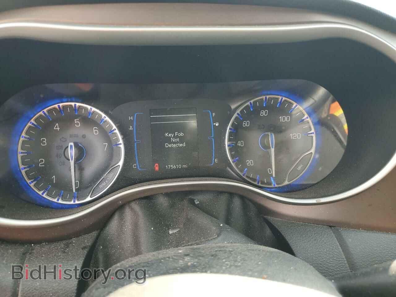 2018 CHRYSLER PACIFICA - VIN: 2C4RC1BG9JR112172 - Фото 9