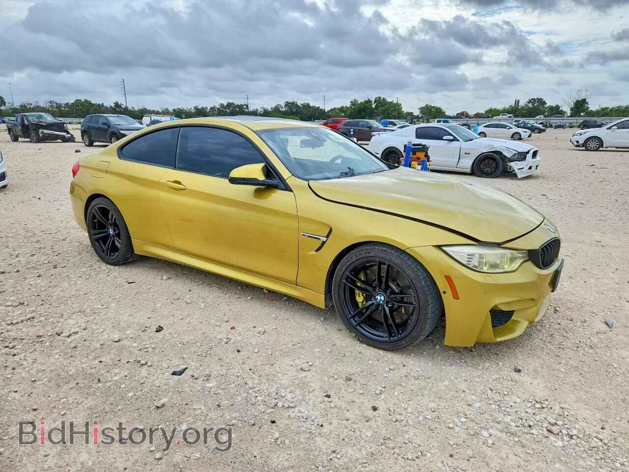2015 BMW M4 - VIN: WBS3R9C59FK331552 - Photo 4