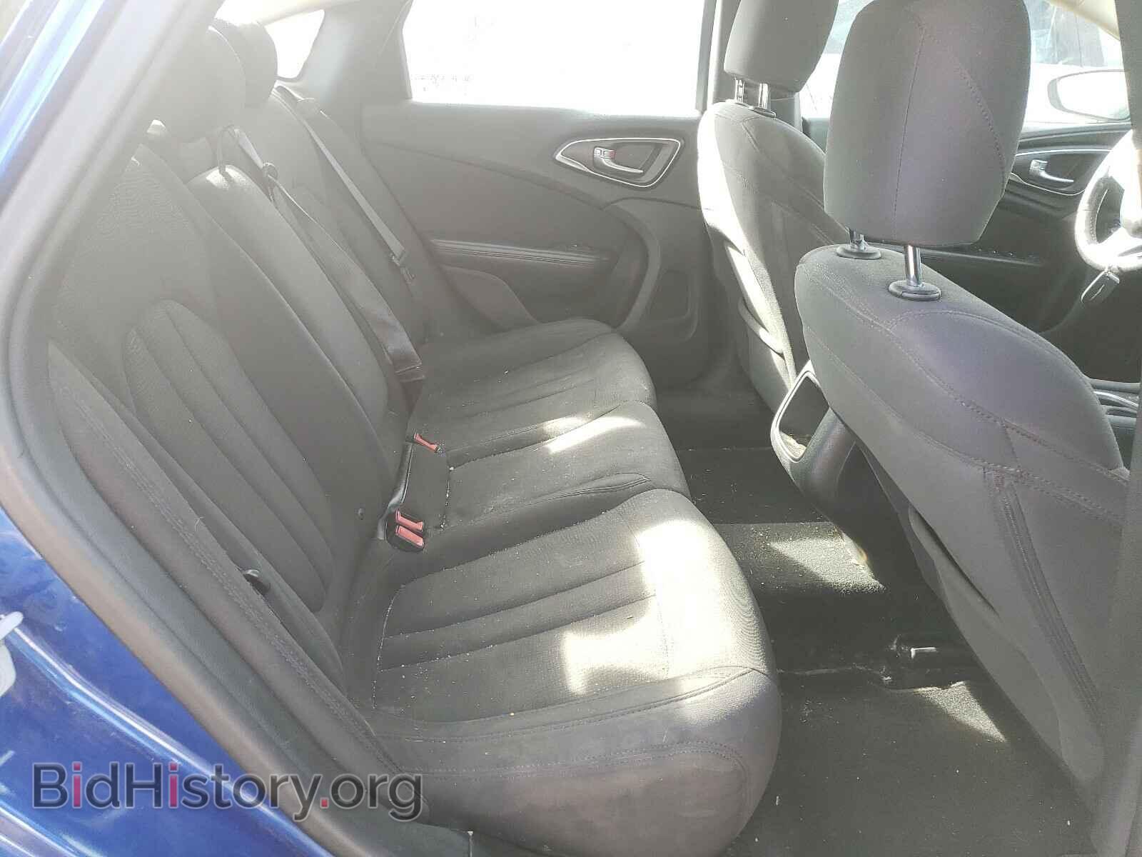 2015 CHRYSLER 200 - VIN: 1C3CCCAB0FN620885 - Фото 6