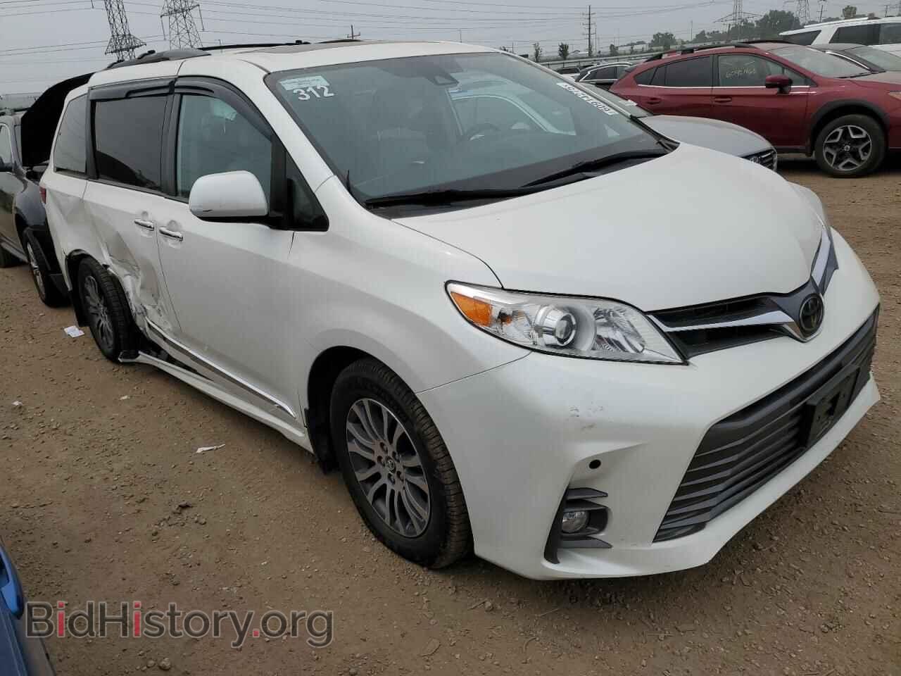 2020 TOYOTA All Models - VIN: 5TDYZ3DC1LS044671 - Фото 4