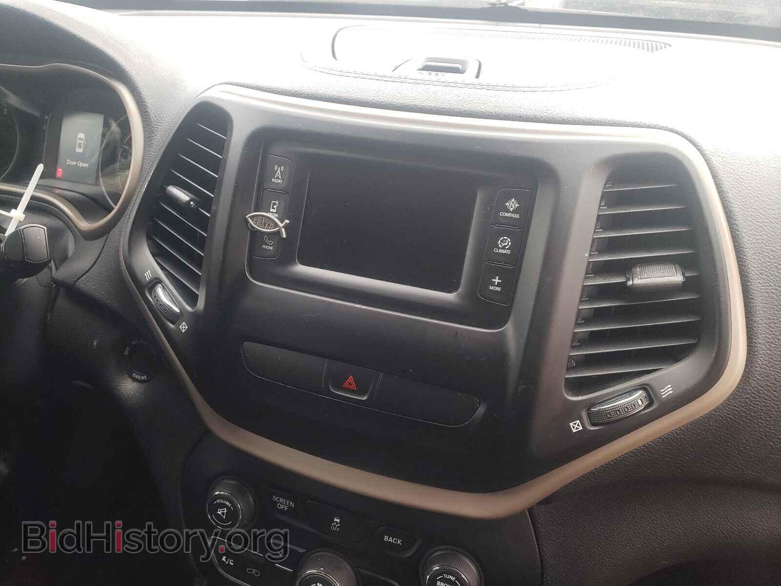 2016 JEEP CHEROKEE - VIN: 1C4PJMAB6GW152973 - Фото 9