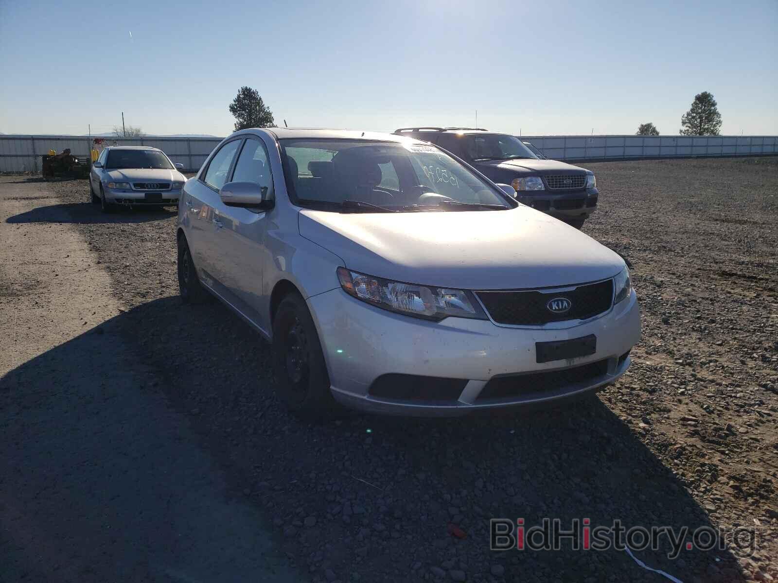 Photo KNAFU4A26A5300455 - KIA FORTE 2010