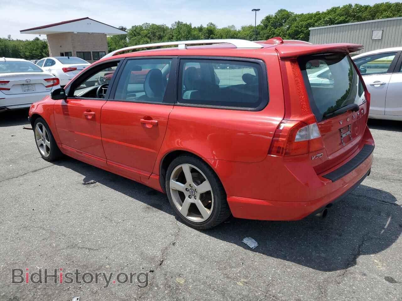 2010 VOLVO V70 - VIN: YV1960BW8A1120707 - Фото 2