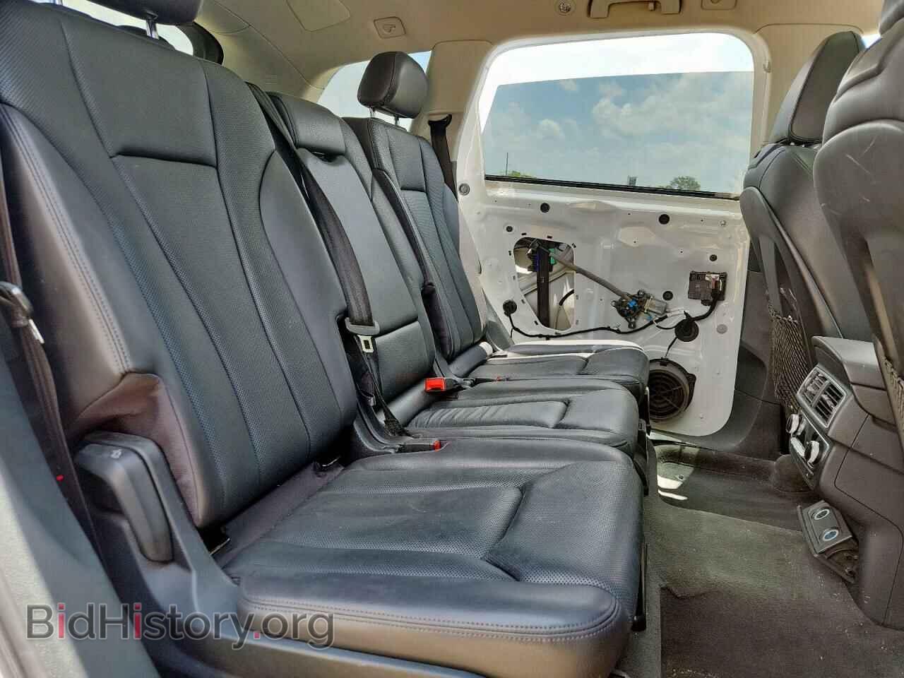 2017 AUDI Q7 - VIN: WA1VAAF74HD039914 - Фото 11