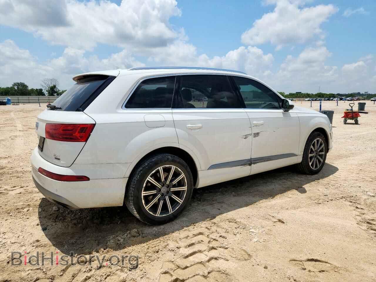 2017 AUDI Q7 - VIN: WA1VAAF74HD039914 - Фото 3