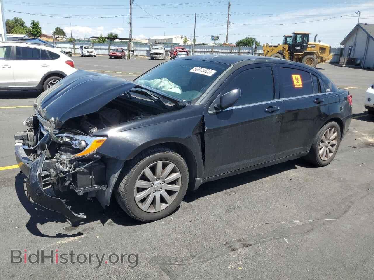 Photo 1C3CCBBB3DN538896 - CHRYSLER 200 2013