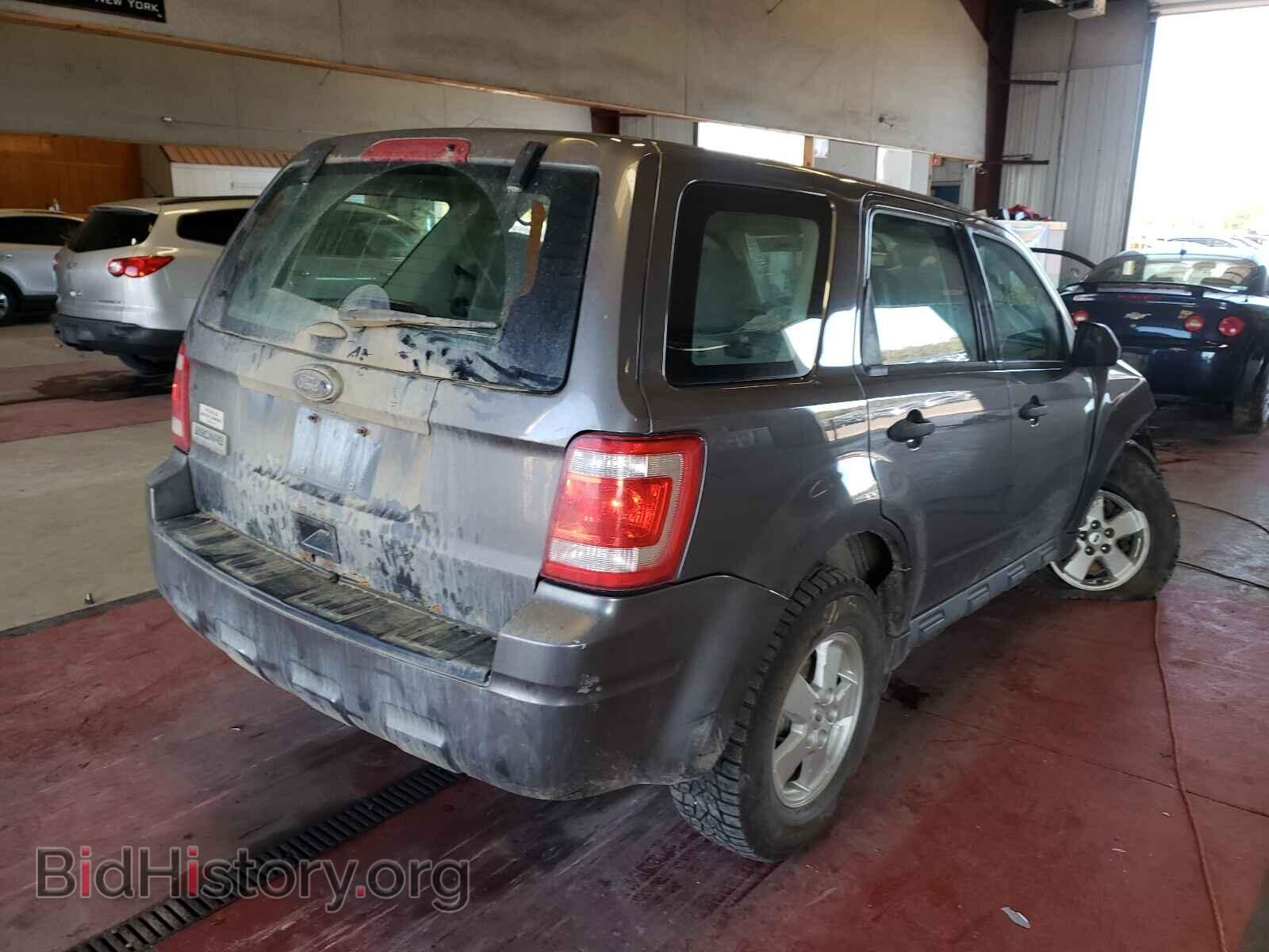 2011 FORD ESCAPE - VIN: 1FMCU9C71BKB64231 - Фото 4
