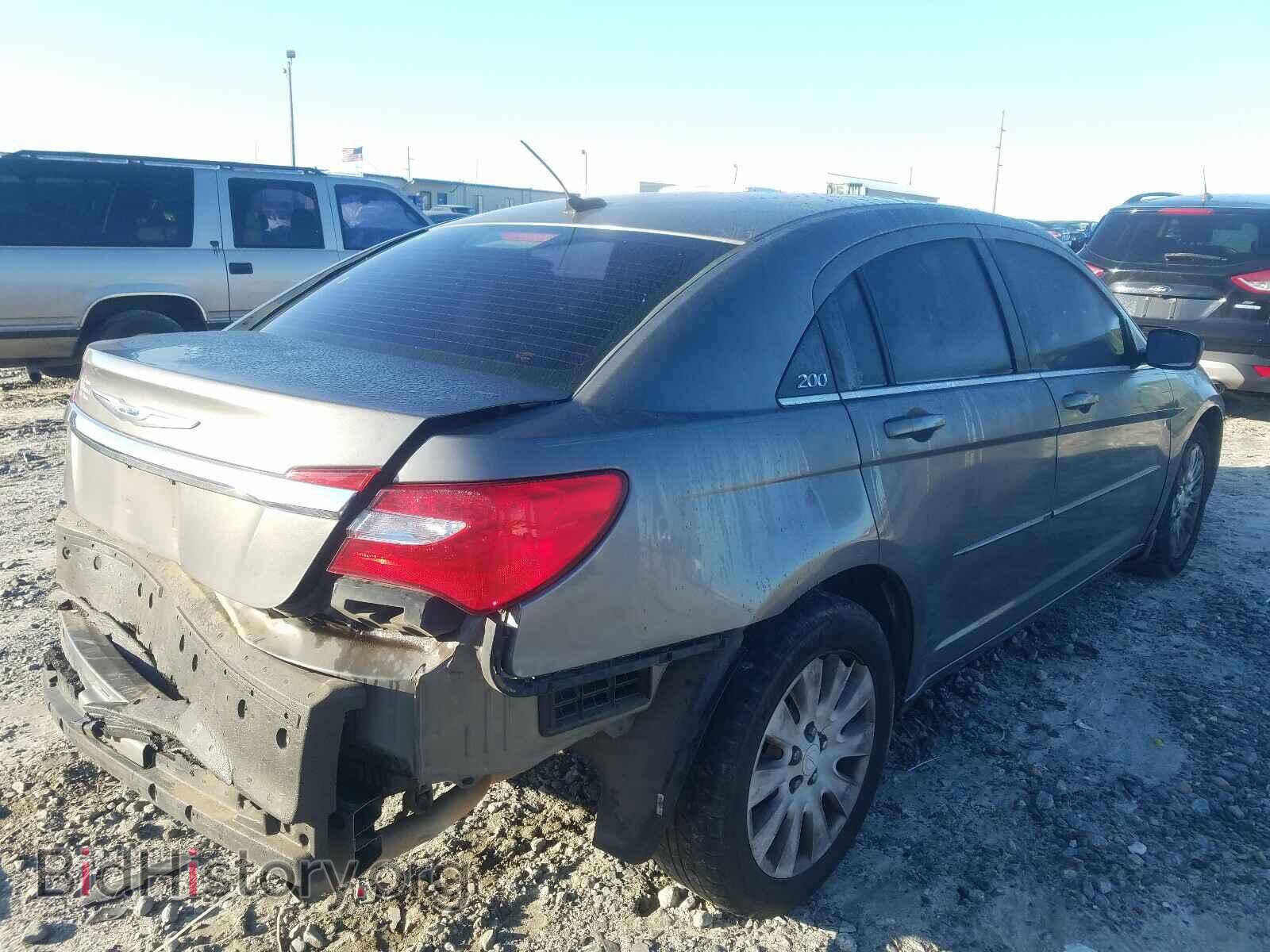 2012 CHRYSLER 200 - VIN: 1C3CCBAB5CN208516 - Фото 4