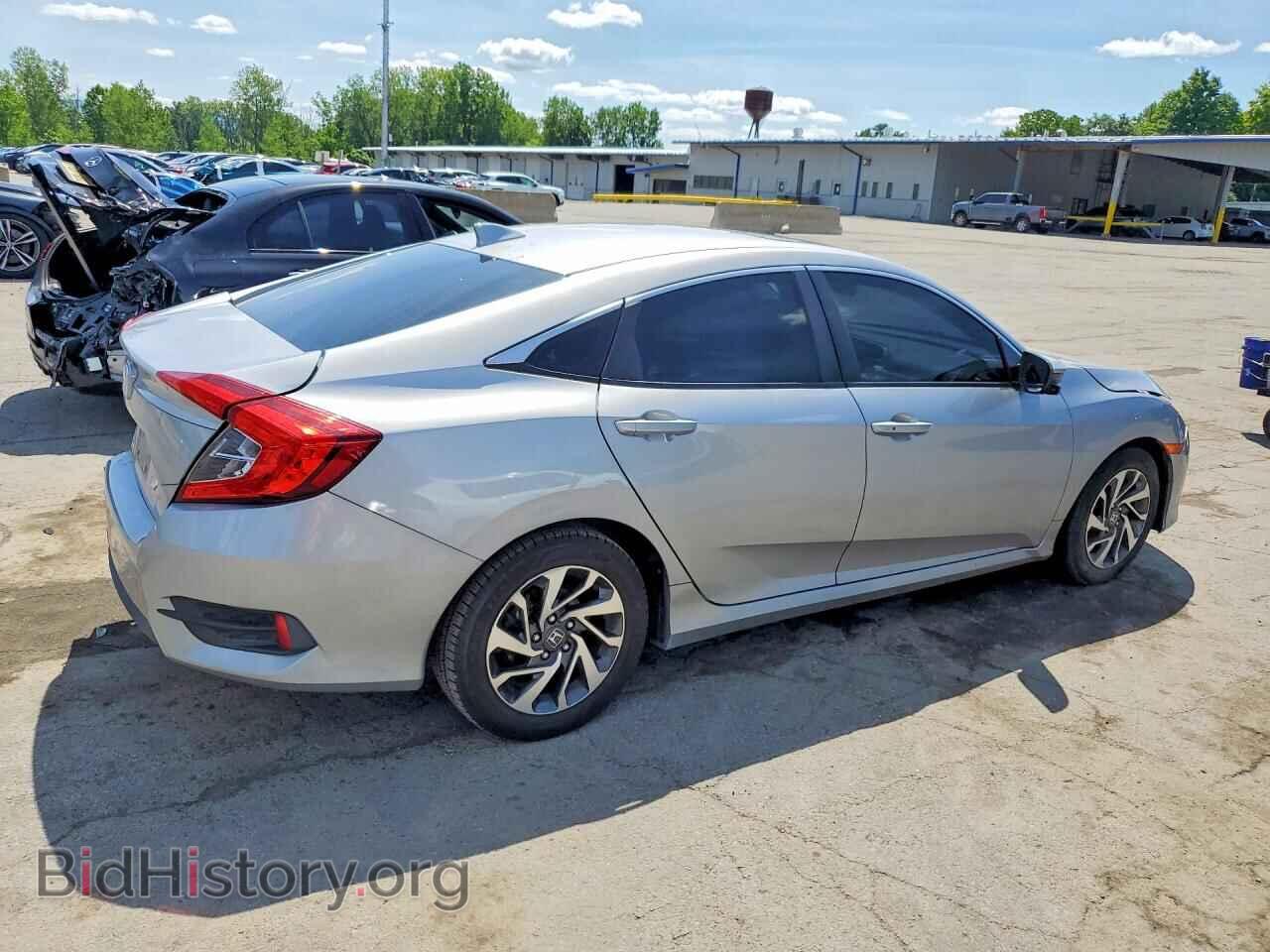 2017 HONDA CIVIC - VIN: 2HGFC2F74HH528439 - Фото 3