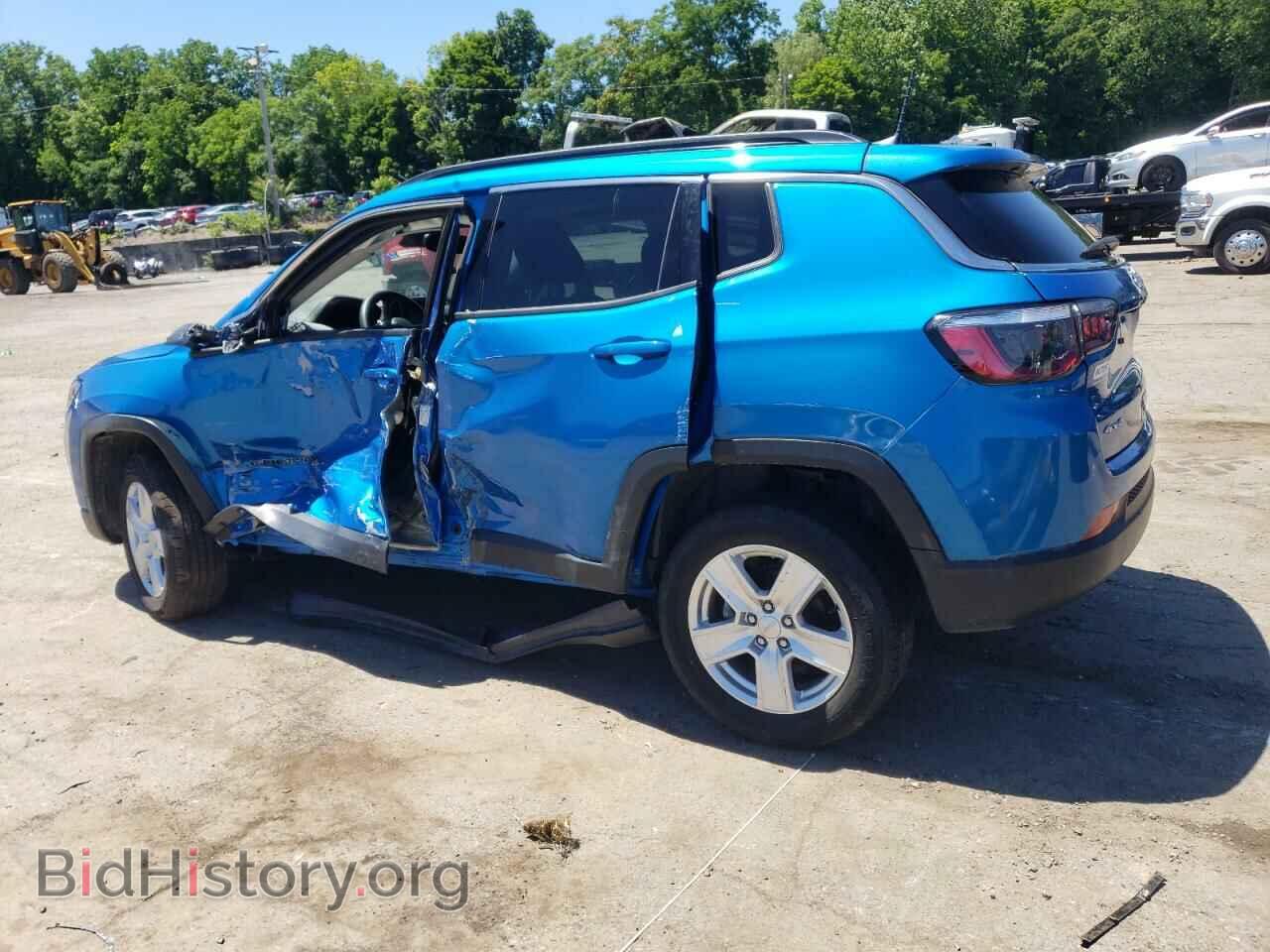 2022 JEEP COMPASS - VIN: 3C4NJDBB3NT132740 - Фото 2