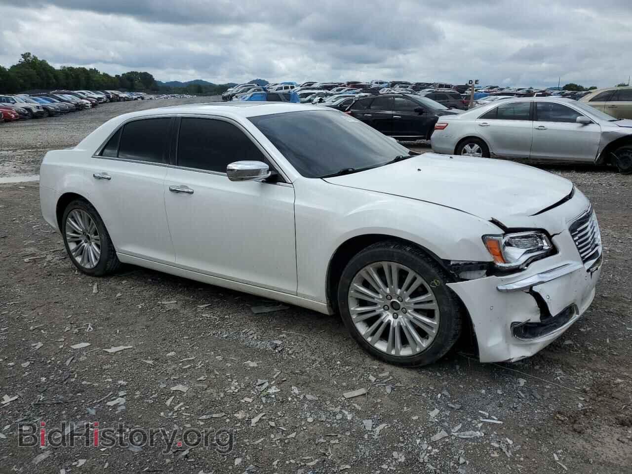 2011 CHRYSLER 300 - VIN: 2C3CA6CT6BH554813 - Фото 4