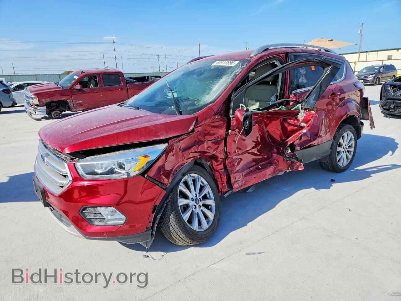 Фотография 1FMCU0J92HUC94757 - FORD ESCAPE 2017