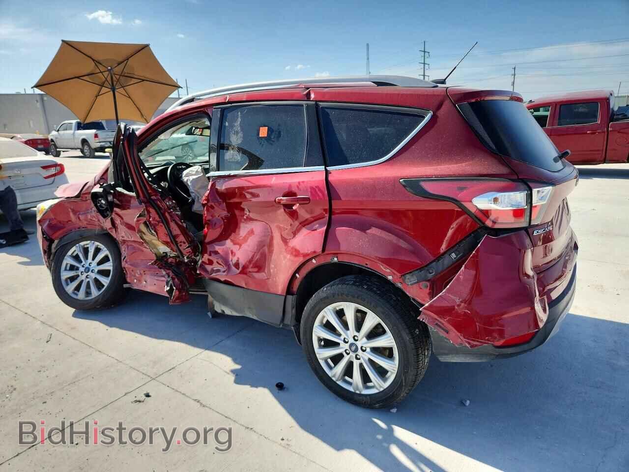 2017 FORD ESCAPE - VIN: 1FMCU0J92HUC94757 - Photo 2