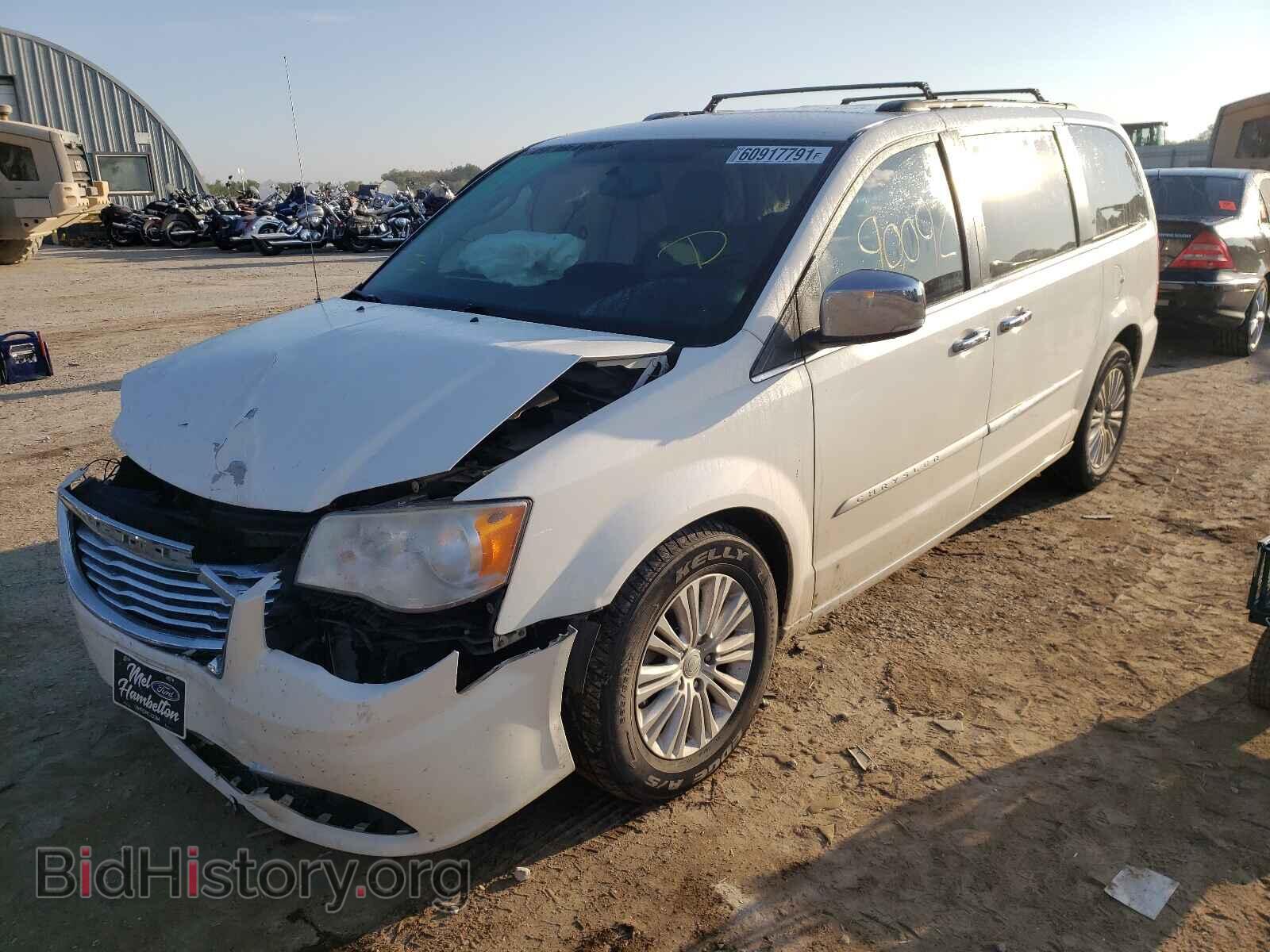 2013 CHRYSLER MINIVAN - VIN: 2C4RC1CG7DR777042 - Photo 2