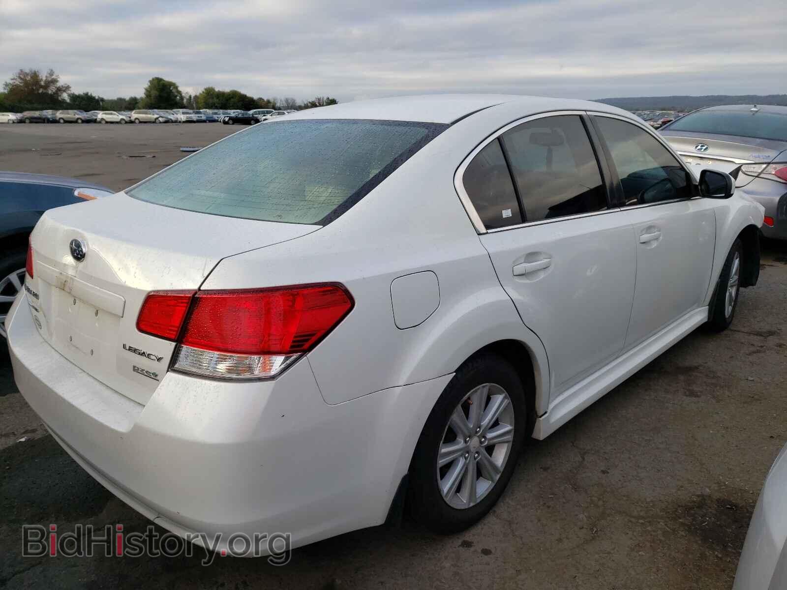 2011 SUBARU LEGACY - VIN: 4S3BMBC69B3233014 - Фото 4