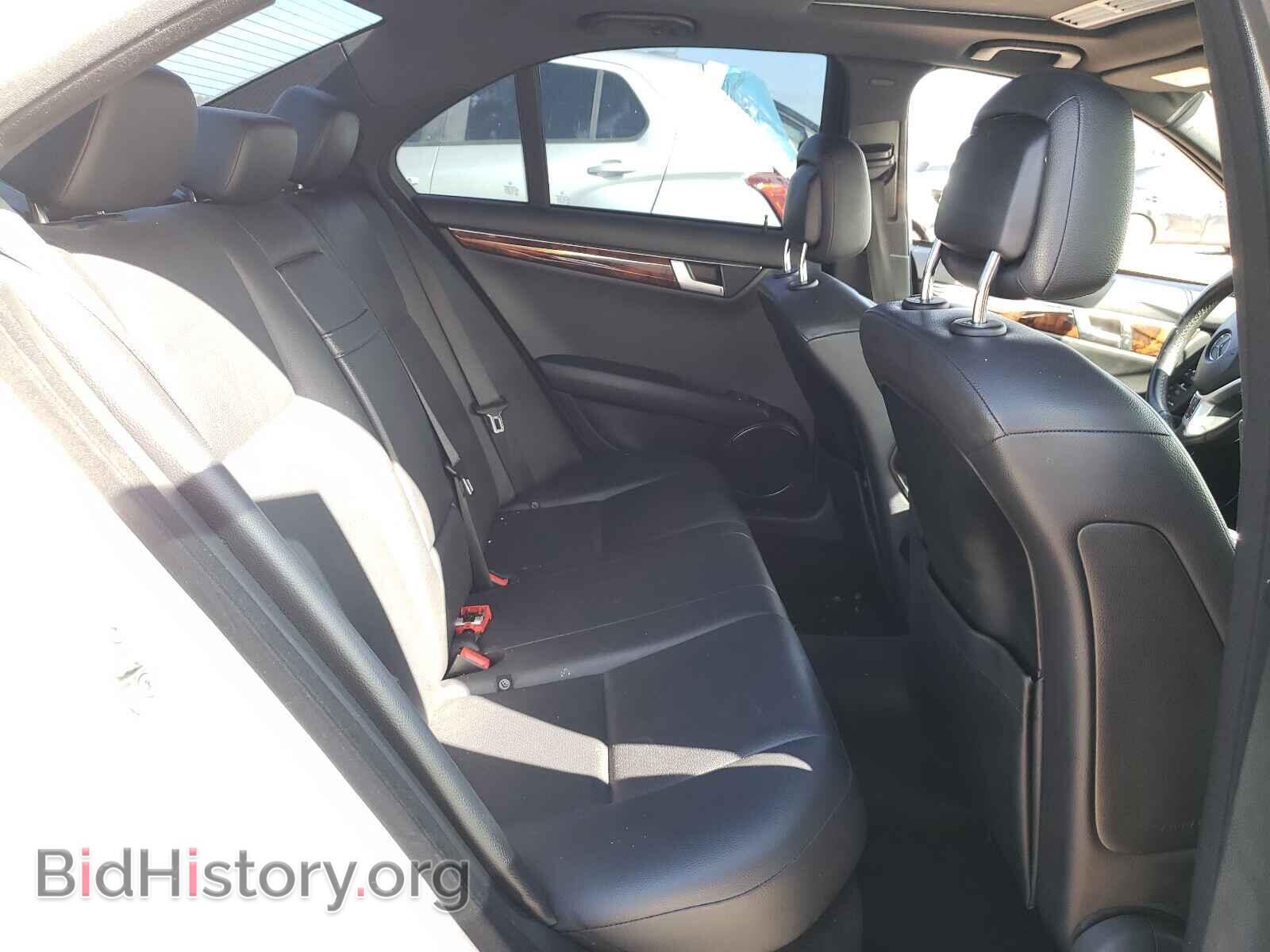2013 MERCEDES-BENZ C-CLASS - VIN: WDDGF4HB8DA810430 - Фото 6