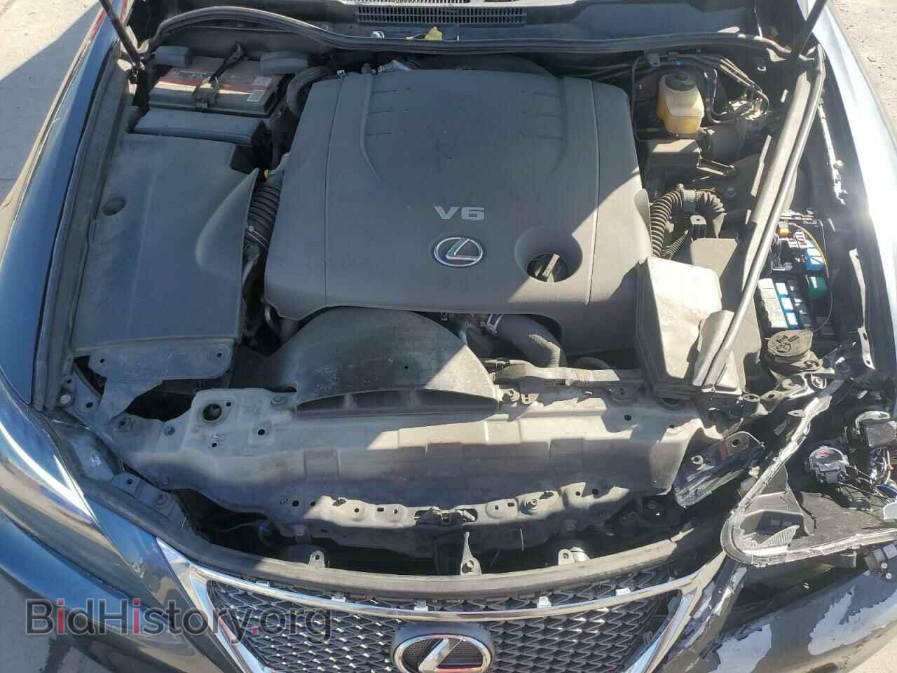 2011 LEXUS IS - VIN: JTHCF5C29B2035471 - Photo 11
