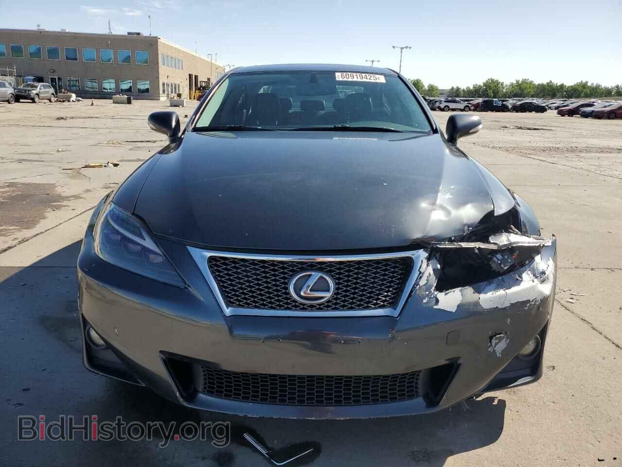 2011 LEXUS IS - VIN: JTHCF5C29B2035471 - Photo 5