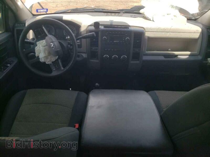 2012 Dodge RAM 2500 (VIN 3C6UD5HL2CG305816) — фото 8 из 12