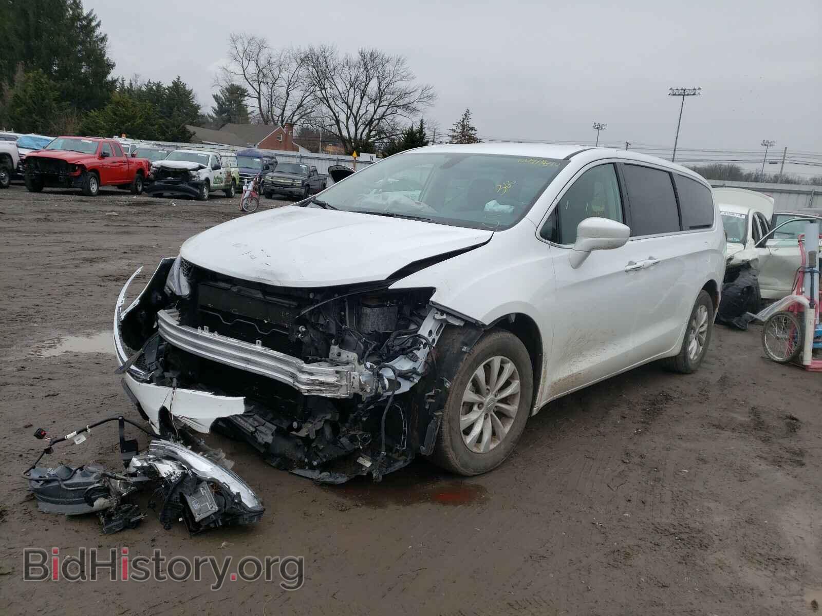 2019 CHRYSLER PACIFICA - VIN: 2C4RC1FG7KR577626 - Photo 2