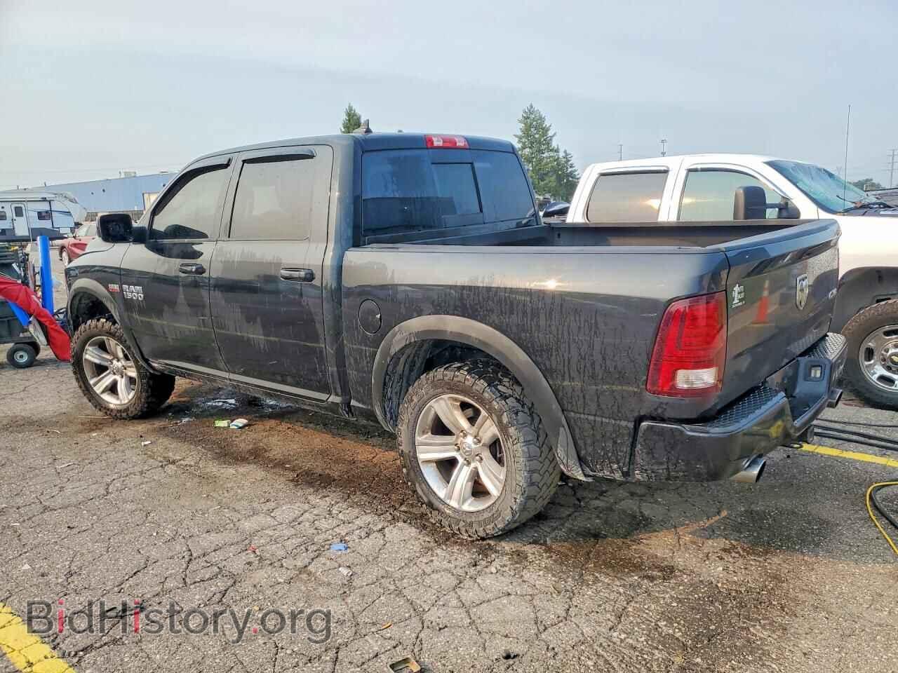 2016 RAM 1500 - VIN: 1C6RR7MT1GS124293 - Photo 2