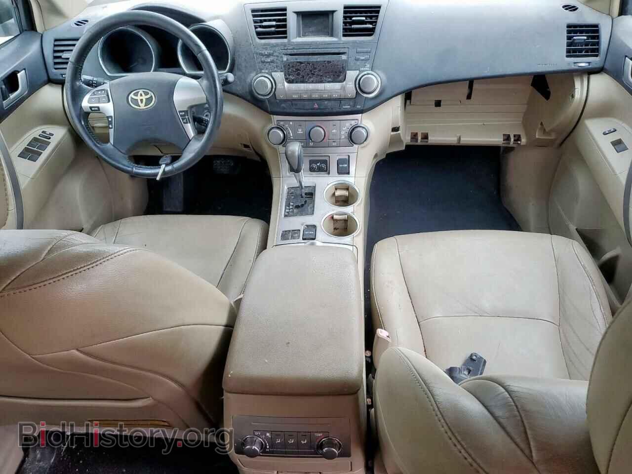 2012 TOYOTA HIGHLANDER - VIN: 5TDZK3EH6CS075885 - Фото 8