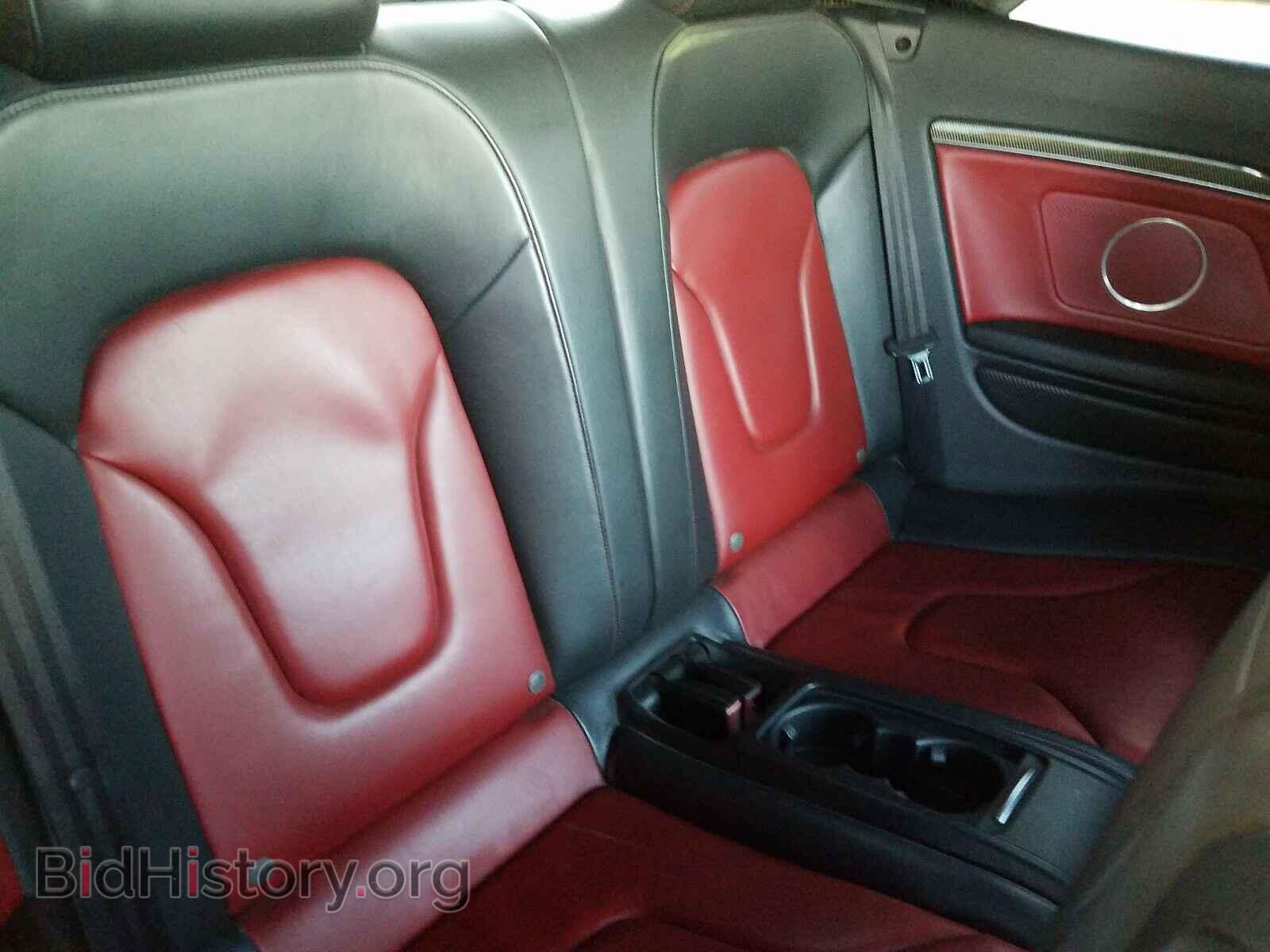 2010 AUDI S5/RS5 - VIN: WAUCGAFH7AN013244 - Фото 6