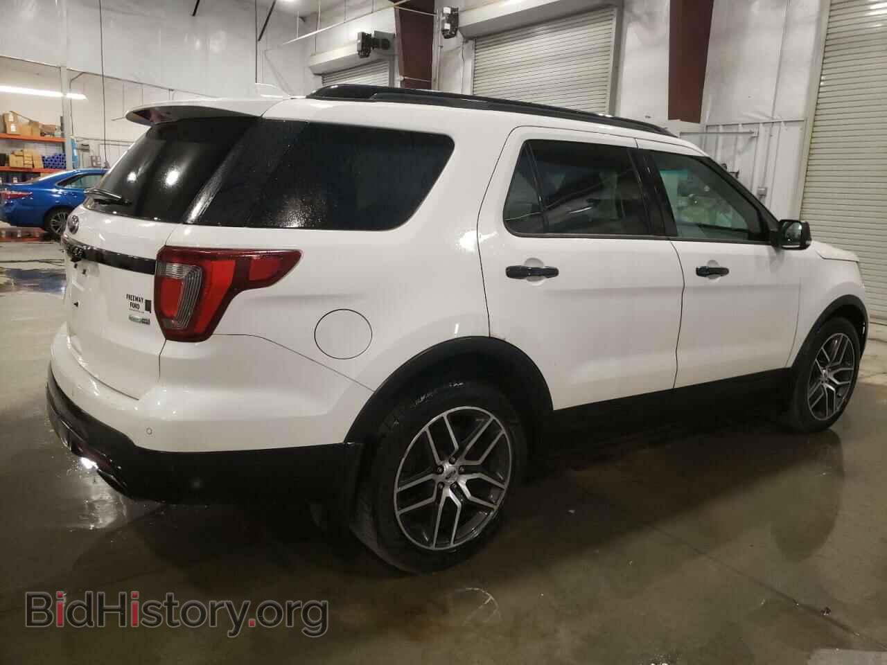 2016 FORD EXPLORER - VIN: 1FM5K8GT1GGD02523 - Фото 3