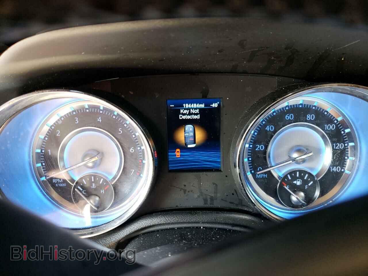 2012 CHRYSLER 300 - VIN: 2C3CCACGXCH138975 - Фото 9
