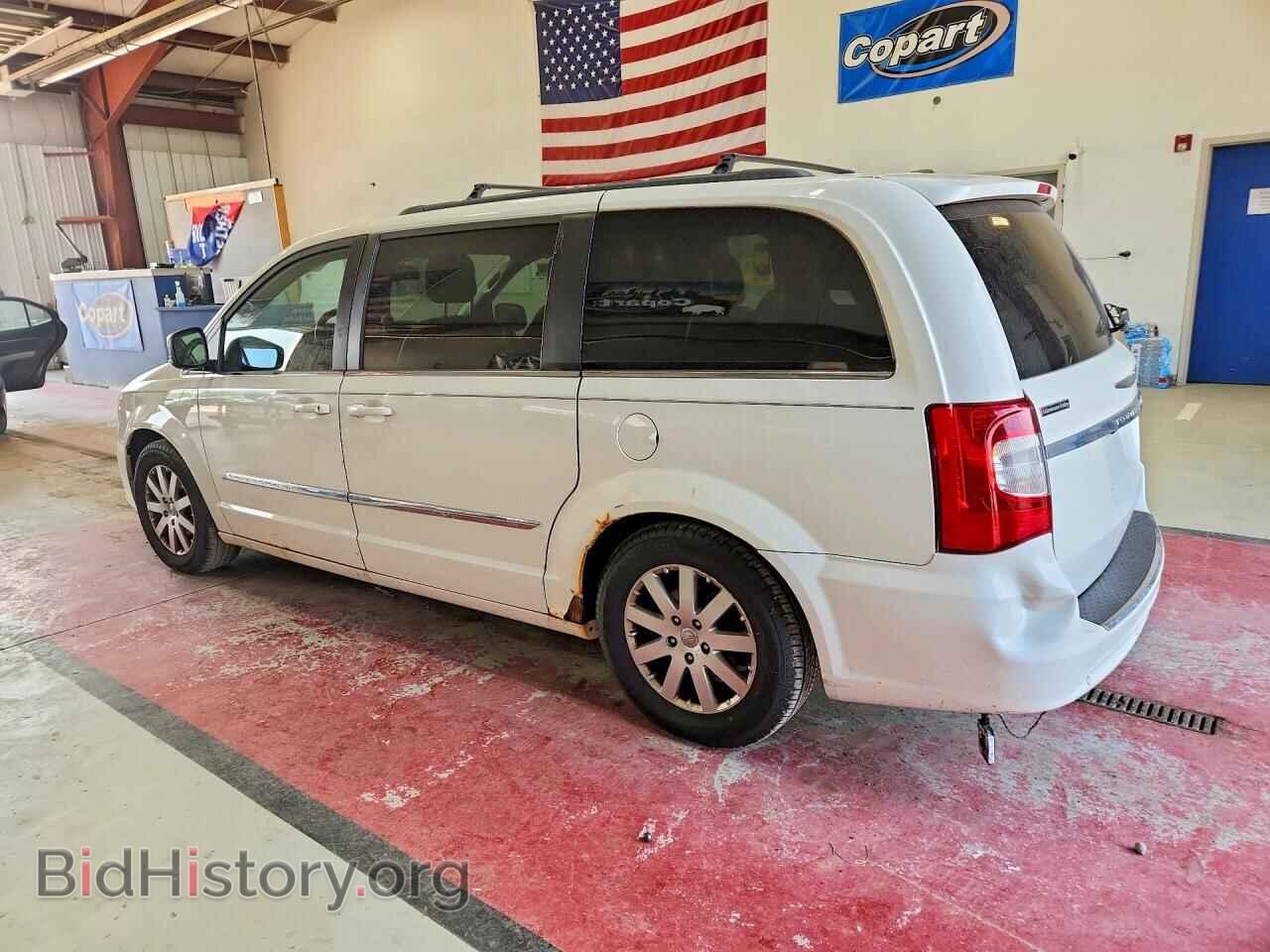 2011 CHRYSLER MINIVAN - VIN: 2A4RR8DG1BR759679 - Photo 2