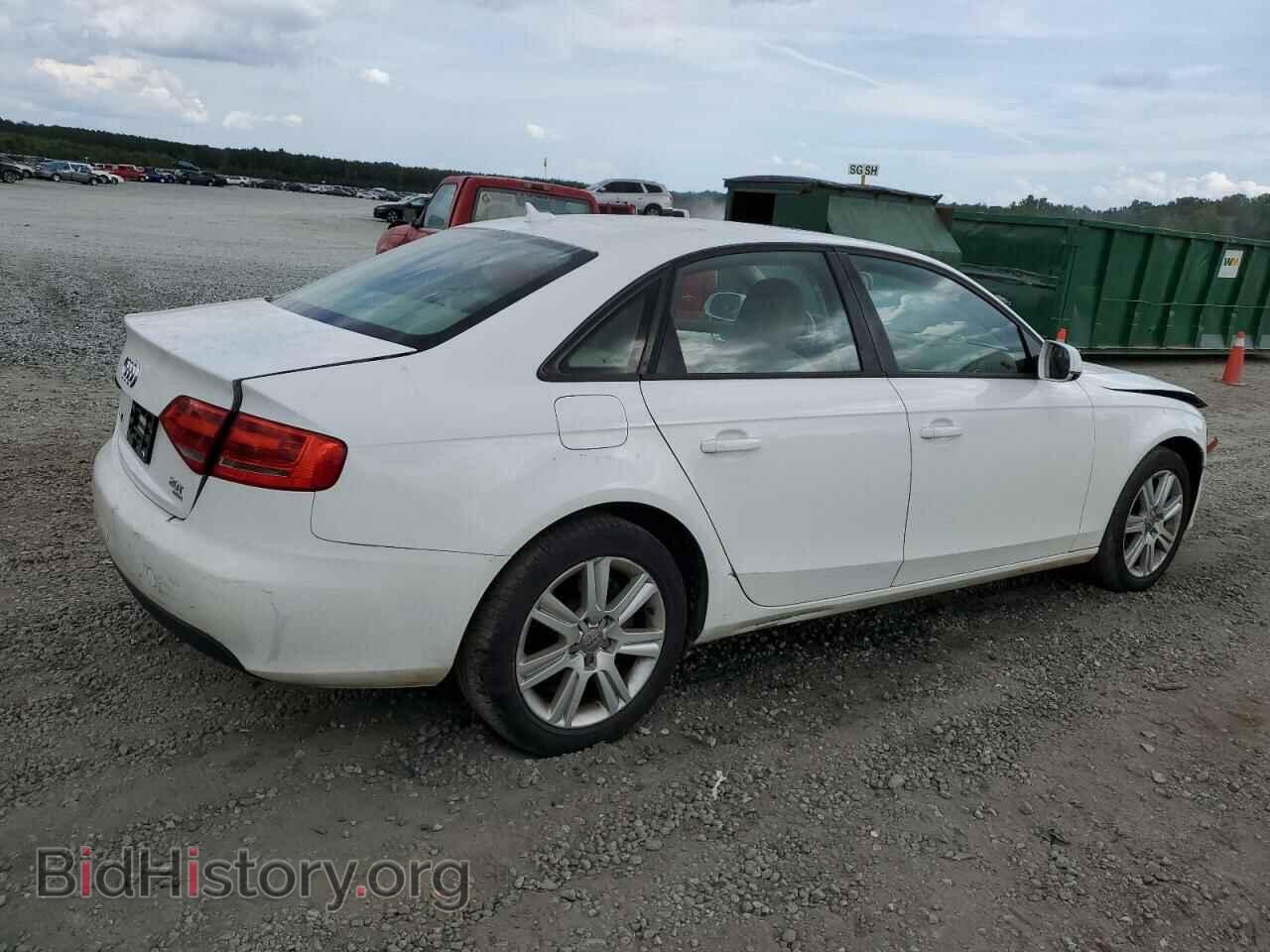 2010 AUDI A4 - VIN: WAUBFAFL7AN011111 - Фото 3