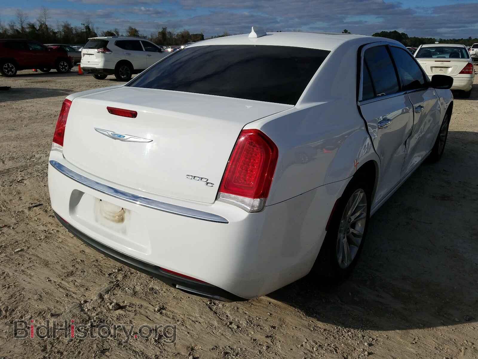 2017 CHRYSLER 300 - VIN: 2C3CCAEGXHH560006 - Фото 4