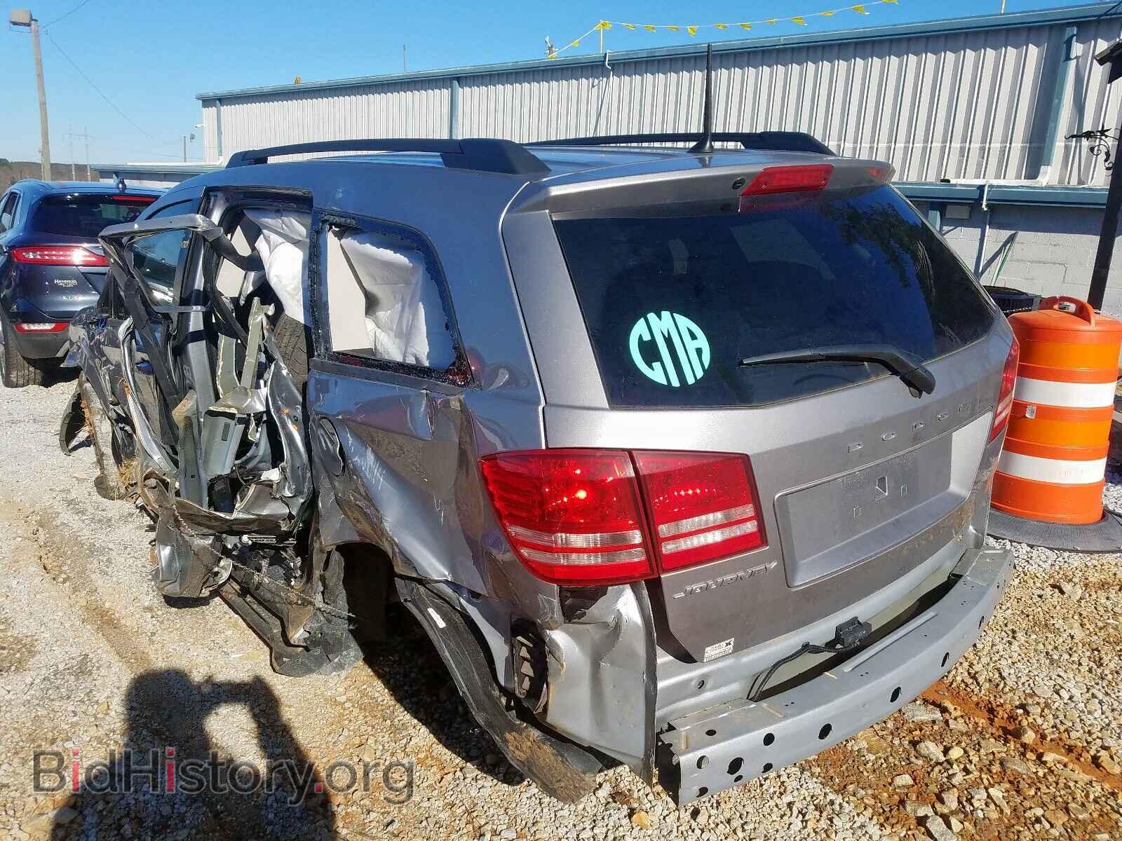 2018 DODGE JOURNEY SE - VIN: 3C4PDCAB2JT524372 - Фото 3