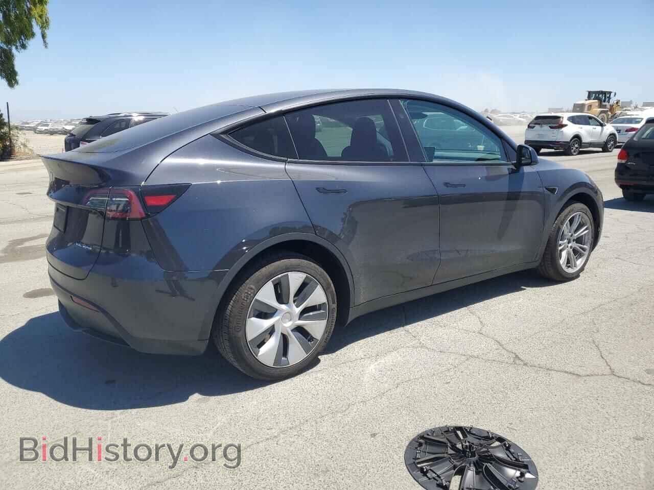 2024 TESLA MODEL Y - VIN: 7SAYGDEE1RF060140 - Фото 3