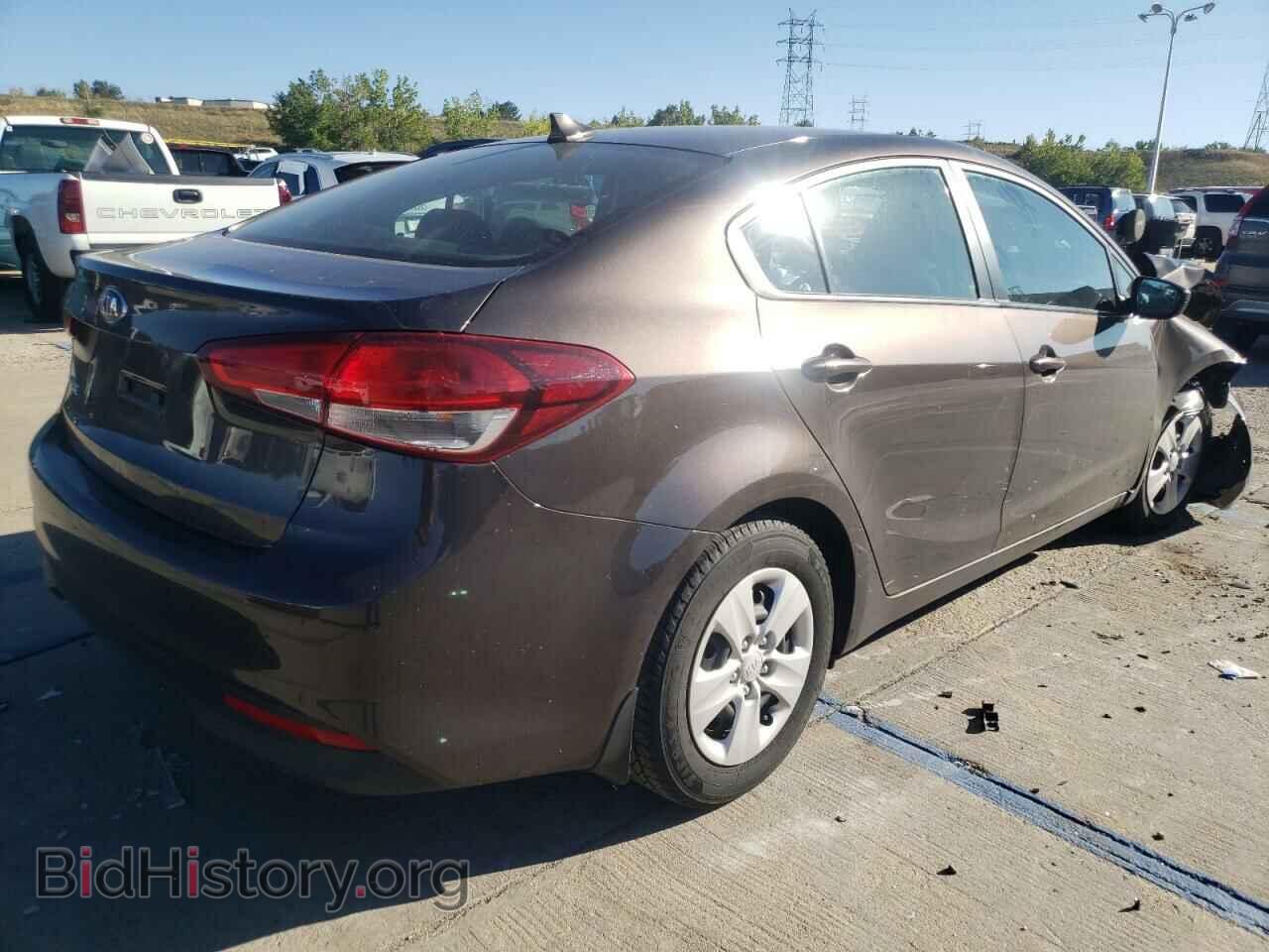 2017 KIA FORTE - VIN: 3KPFK4A76HE149068 - Фото 4