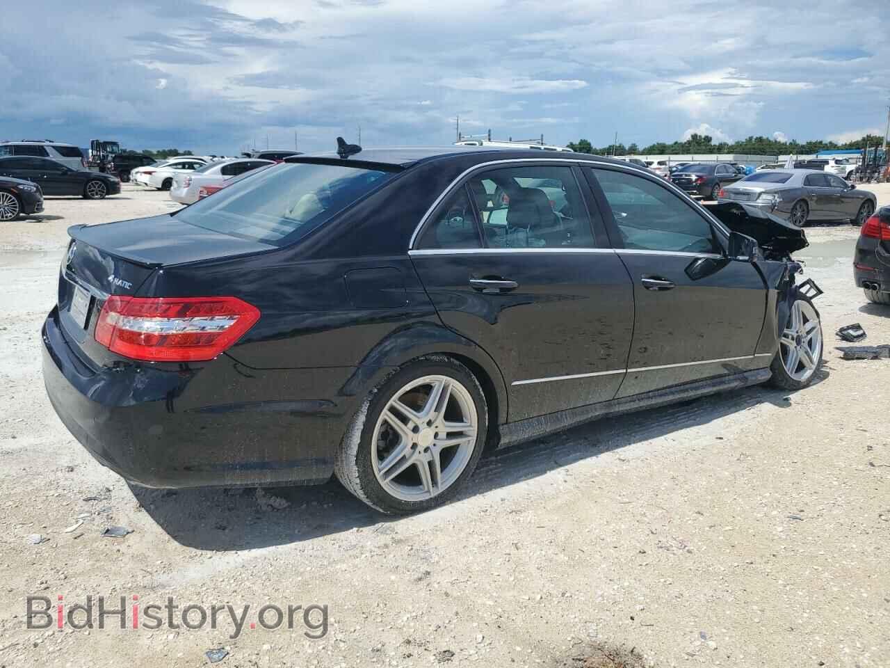 2011 MERCEDES-BENZ E-CLASS - VIN: WDDHF8HB4BA398211 - Фото 3