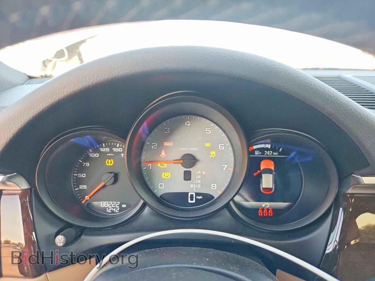 2020 Porsche MACAN (VIN WP1AB2A51LLB35252) — photo 9 of 14