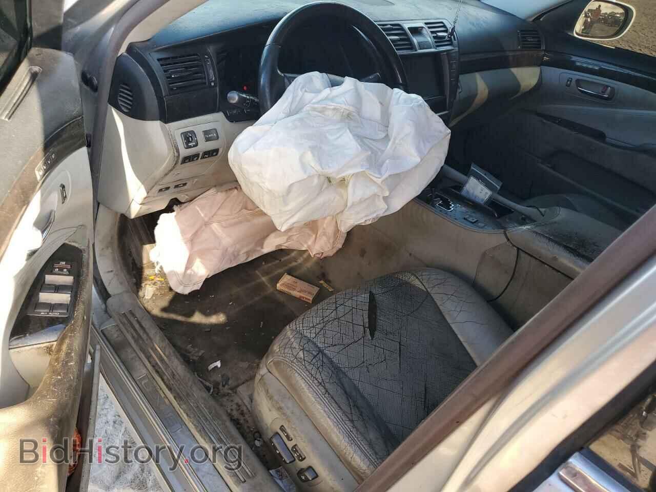 2011 LEXUS LS460 - VIN: JTHBL5EF4B5101931 - Photo 8
