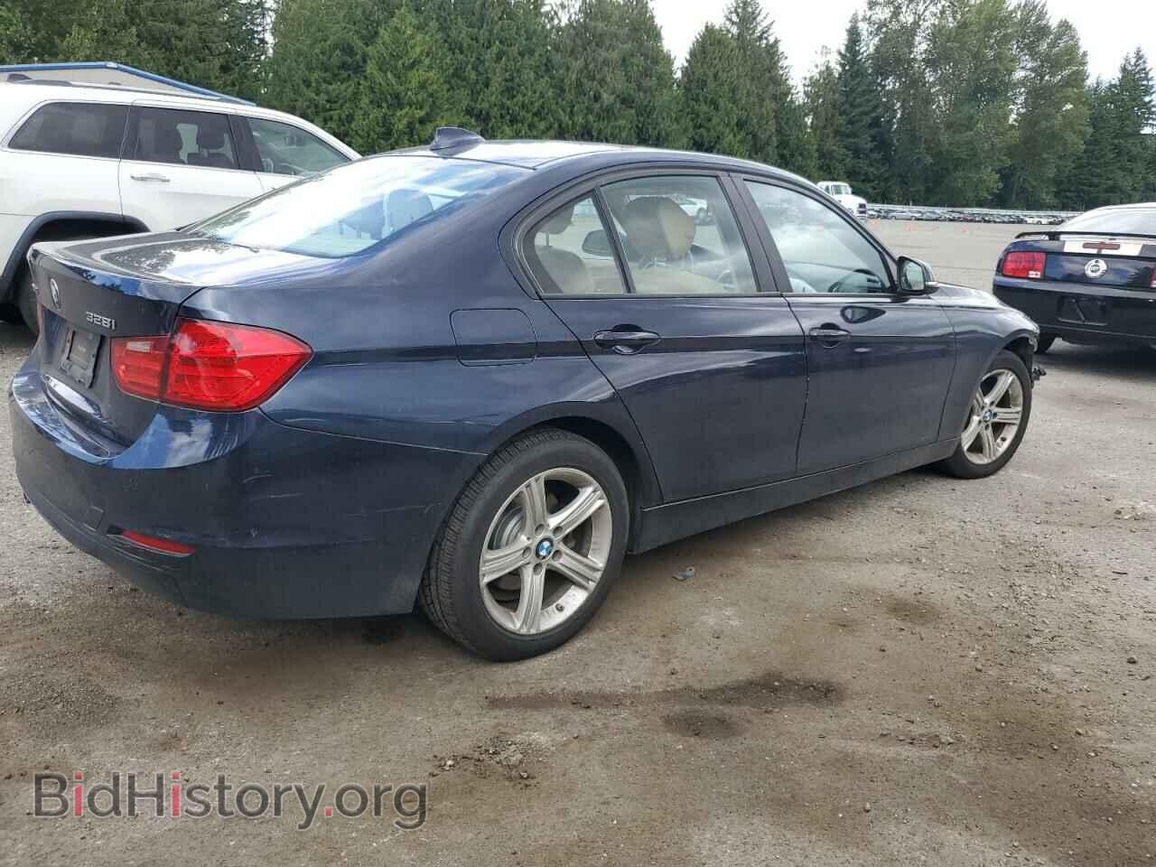 2013 BMW 3 SERIES - VIN: WBA3B3C53DF539650 - Фото 3