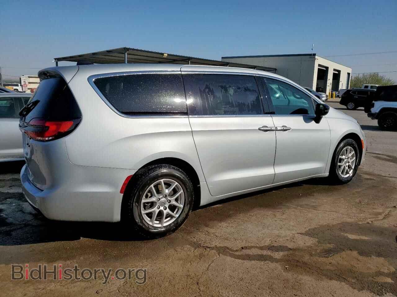 2024 CHRYSLER PACIFICA - VIN: 2C4RC1BG9RR162114 - Photo 3