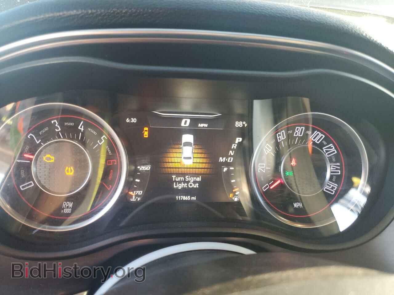 2015 DODGE CHALLENGER - VIN: 2C3CDZAT5FH809629 - Фото 9