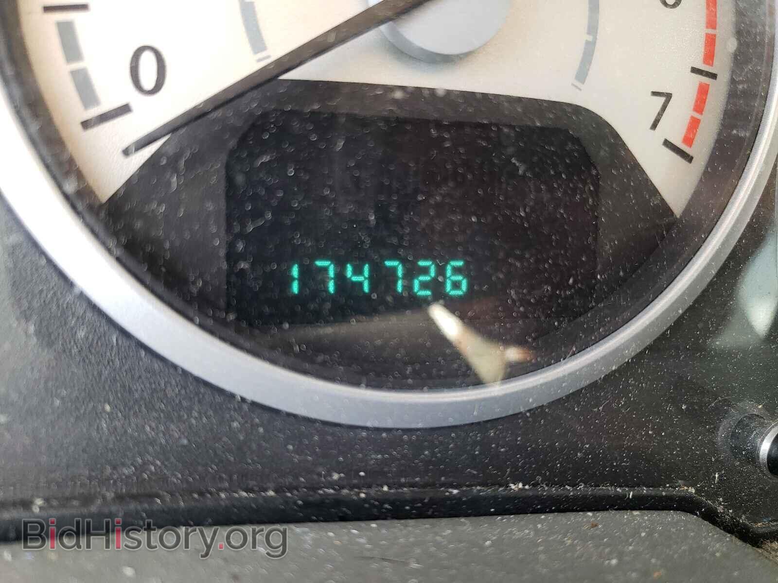 2008 CHRYSLER MINIVAN - VIN: 2A8HR44H68R697359 - Фото 8